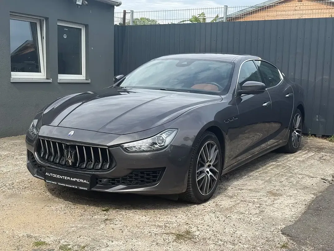 Maserati Ghibli V6 - Thumbnail 3