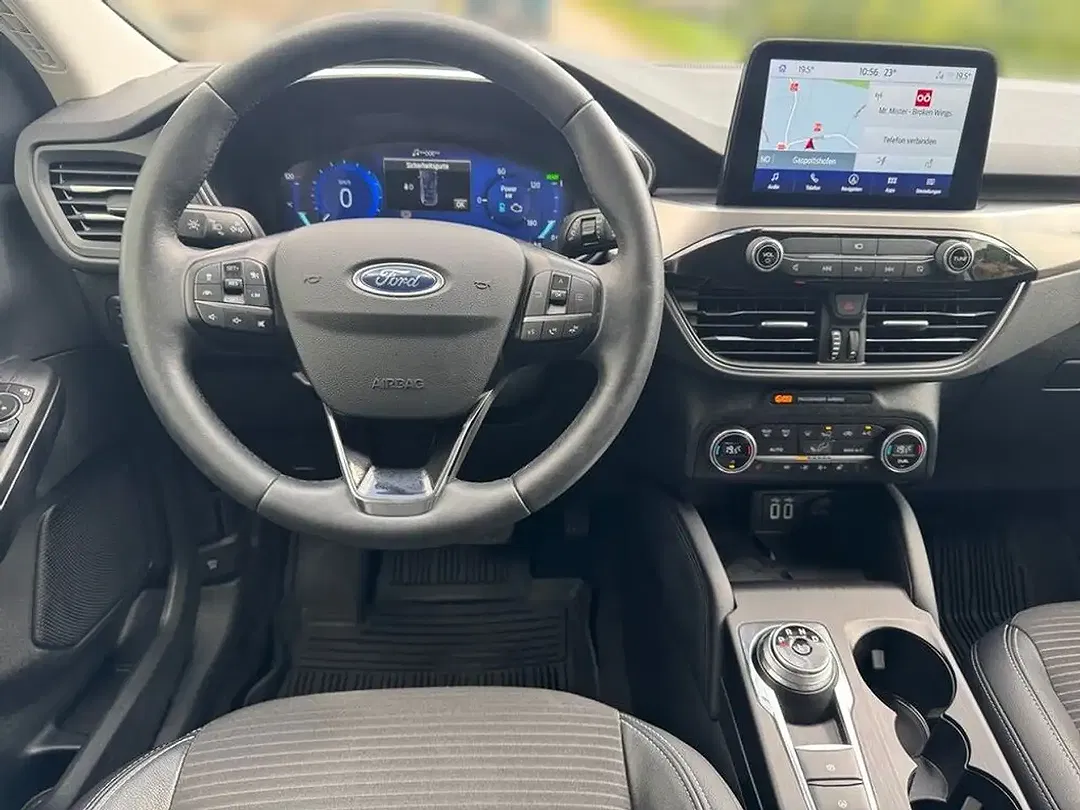 Ford Kuga PHEV - Thumbnail 14