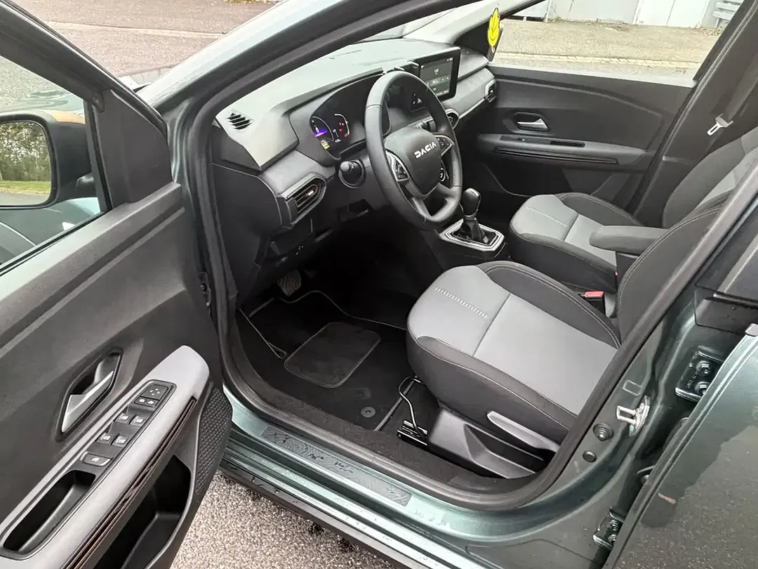 Dacia Jogger Hybrid Extreme - Thumbnail 7
