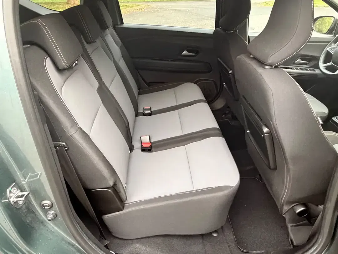 Dacia Jogger Hybrid Extreme - Thumbnail 9