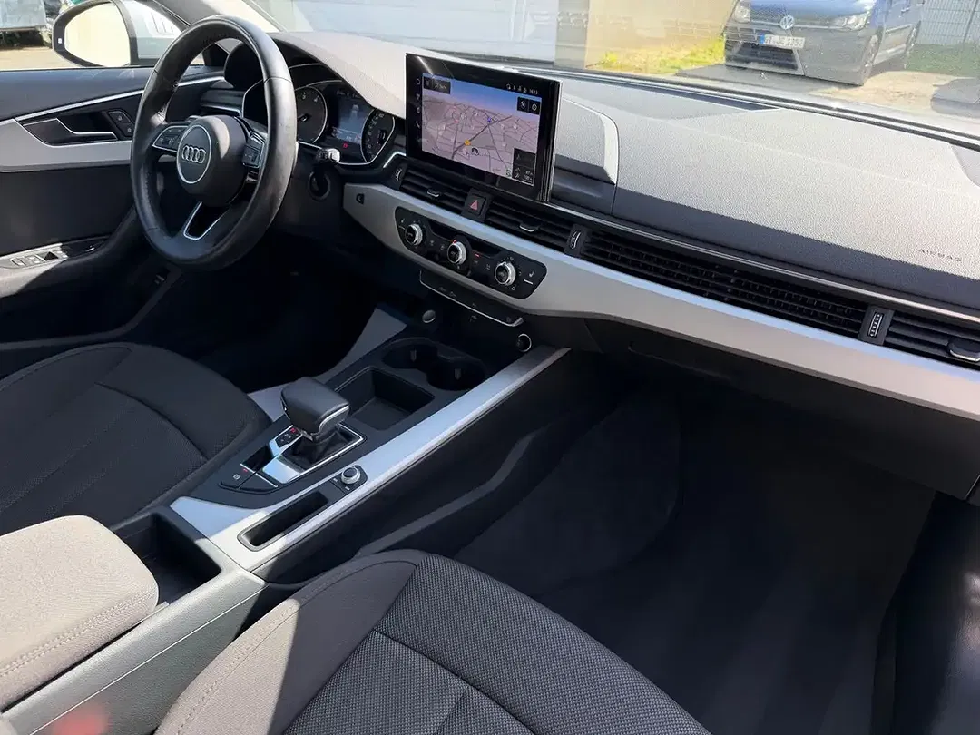 Audi A4 35 TDI Avant advanced - Thumbnail 10