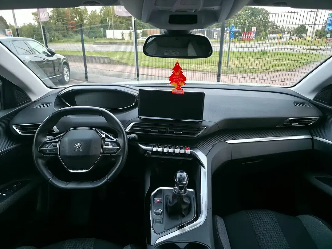 Peugeot 5008 BlueHDi Allure Pack - Thumbnail 9