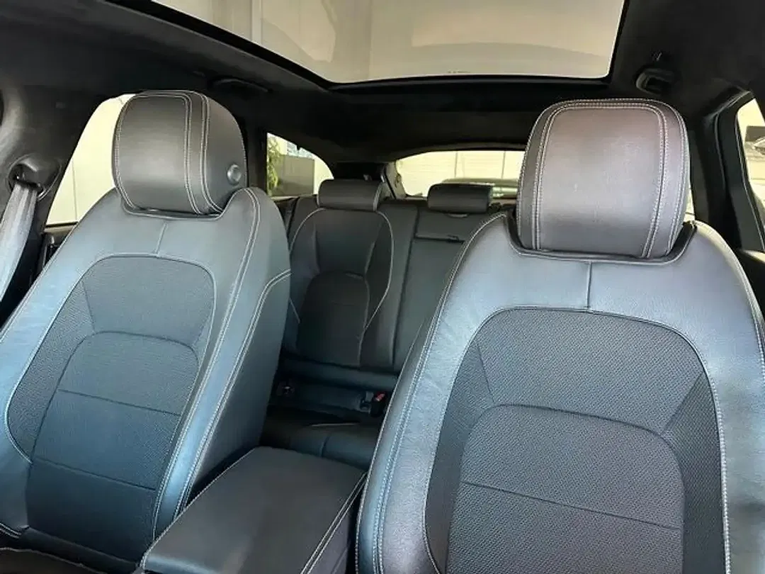 Jaguar XF Sportbrake R-Sport - Thumbnail 9