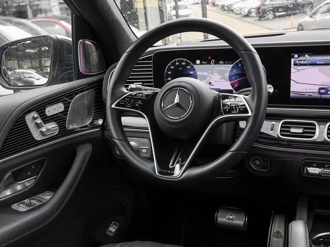 Mercedes-Benz GLS 600 - Thumbnail 8