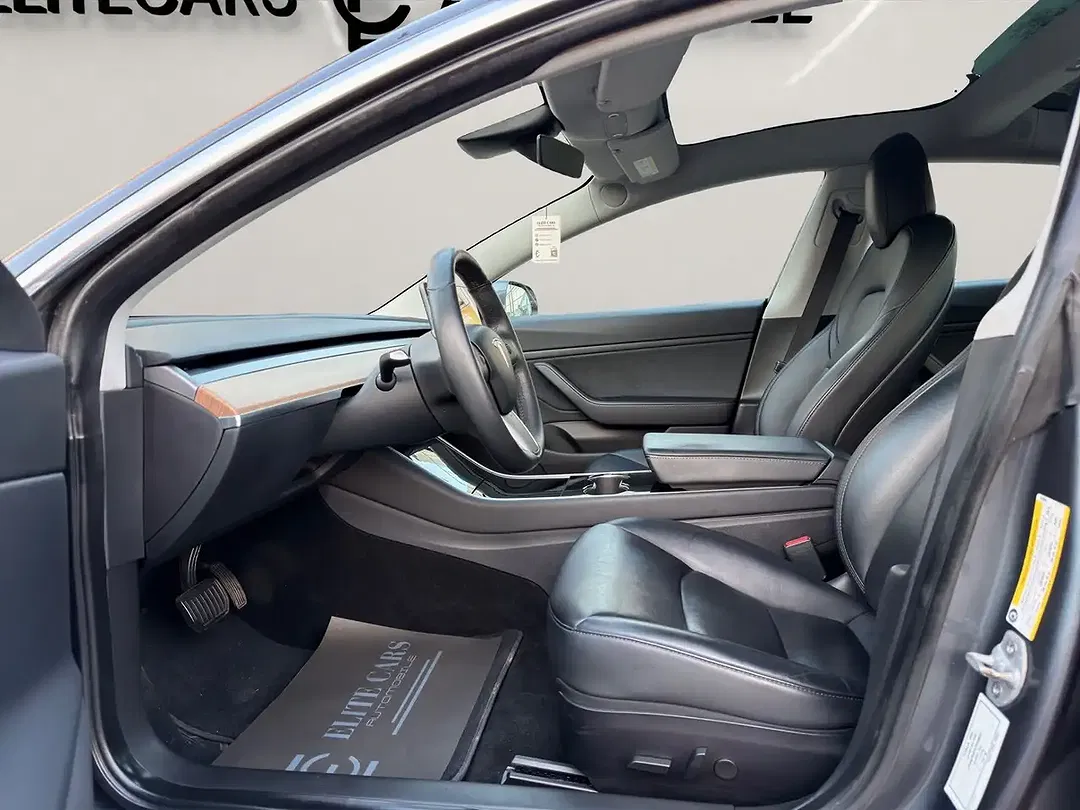 Tesla Model 3 AWD Dual Motor Long Range - Thumbnail 12