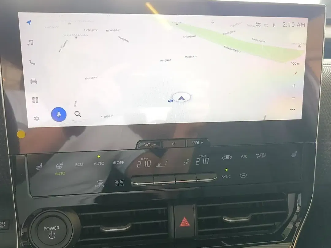 Subaru Solterra EV - Thumbnail 10