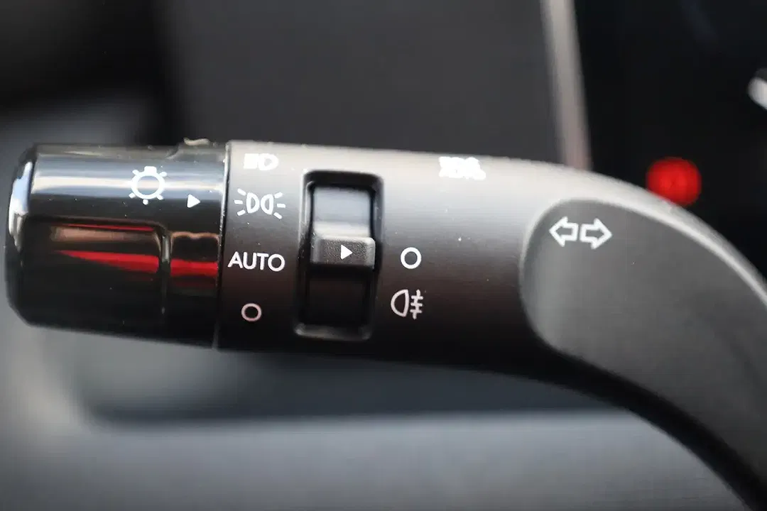 Hyundai TUCSON 1.6 T-GDI AUT 4WD - Thumbnail 14