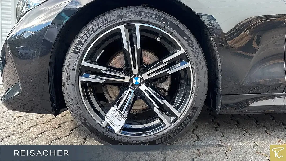 BMW 320 M Sport - Thumbnail 3