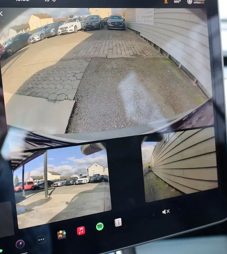 Tesla Model 3 AWD Dual Motor Long Range - Thumbnail 12