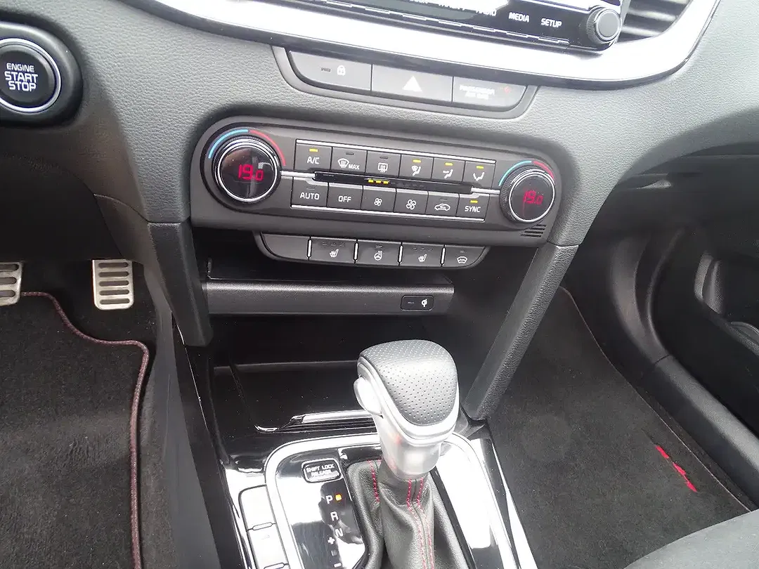 Kia ProCeed / pro_cee'd 1.6 DCT GT - Thumbnail 10