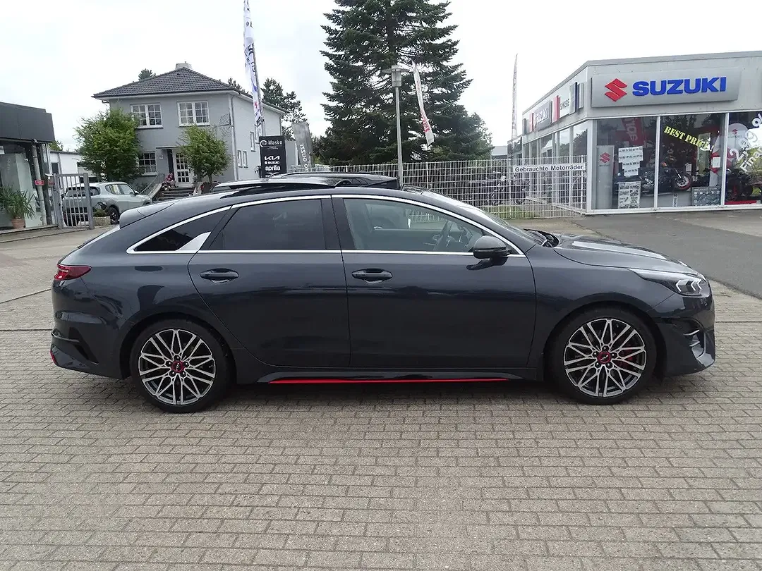 Kia ProCeed / pro_cee'd 1.6 DCT GT - foto 2