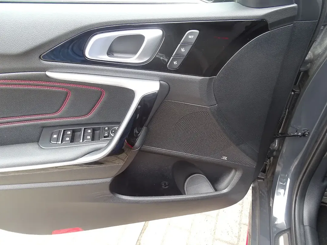 Kia ProCeed / pro_cee'd 1.6 DCT GT - Thumbnail 8