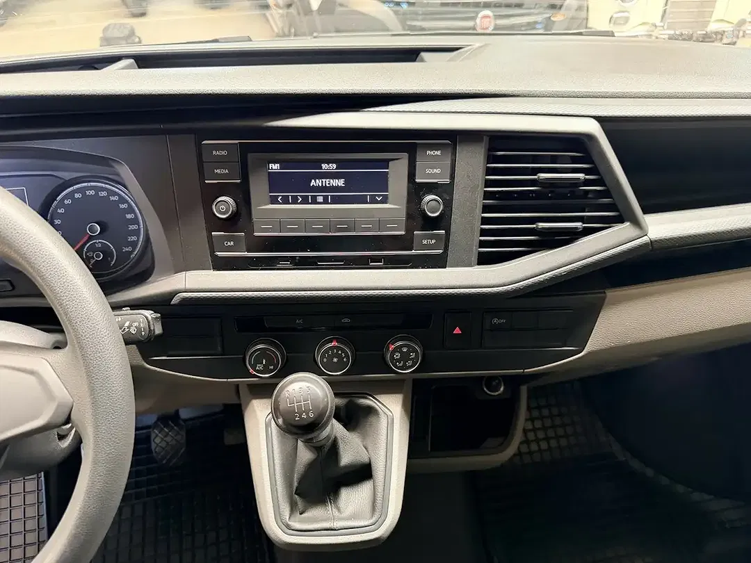 Volkswagen Transporter TDI 4Motion - Thumbnail 13