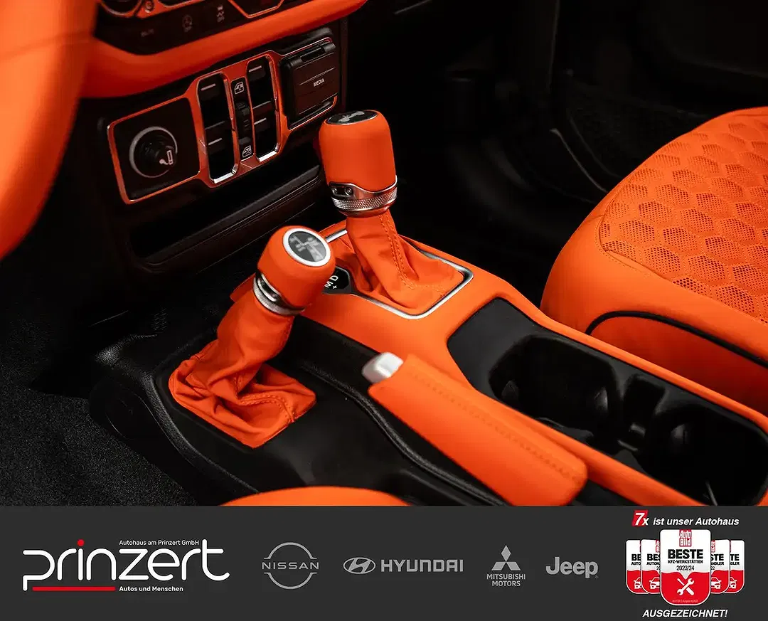 Jeep Wrangler 2.0 - Thumbnail 16
