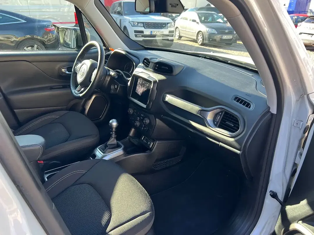 Jeep Renegade Limited - Thumbnail 7