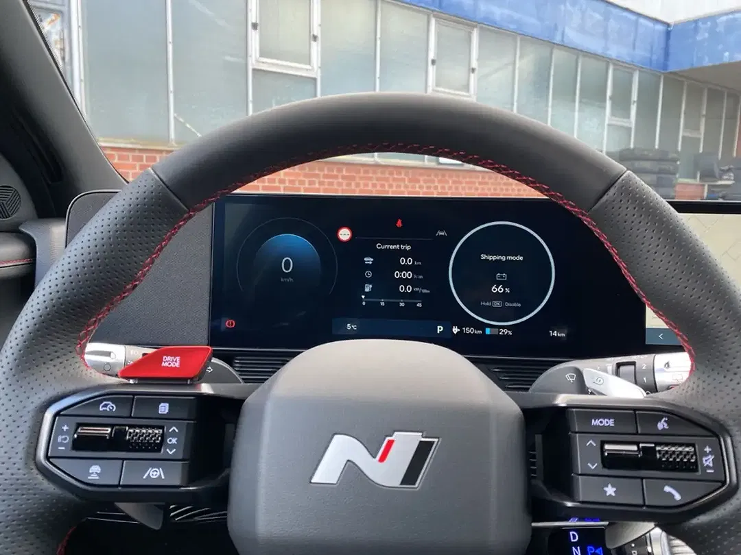 Hyundai IONIQ 5 N Line - Thumbnail 13