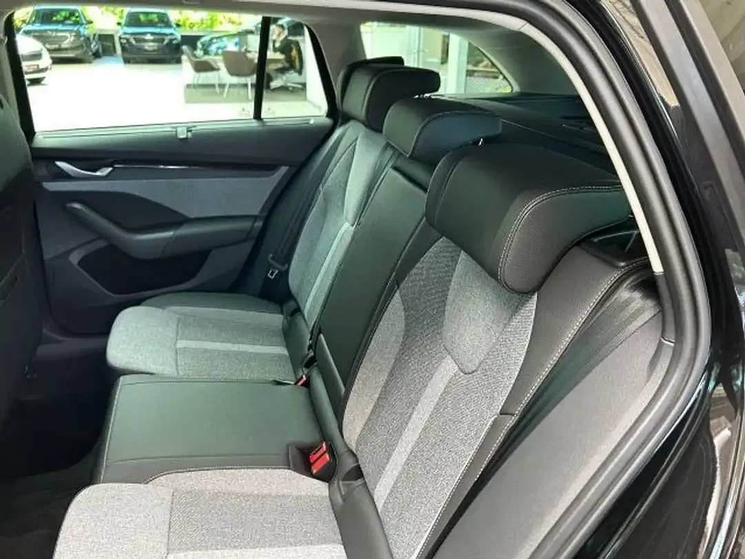 Skoda Octavia 1.5 TSI MHEV Combi - Thumbnail 14
