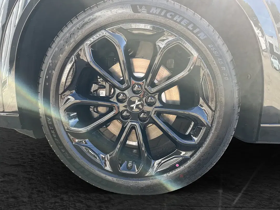 Xpeng G6 AWD Performance Black Edition - Thumbnail 4