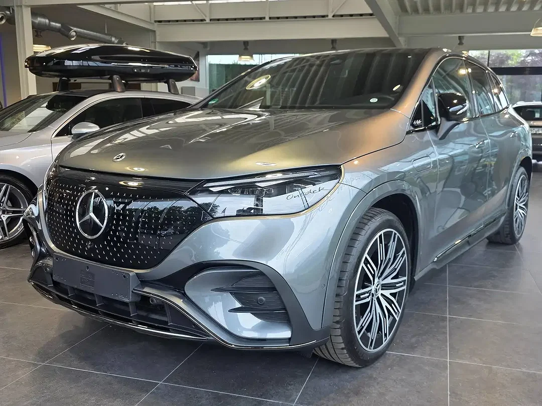 Mercedes-Benz EQE 300 Sport Edition - Afbeelding 1
