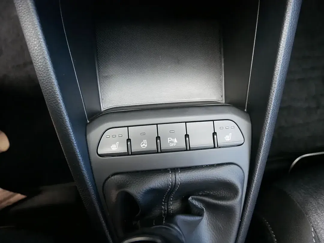 Kia Stonic 1.2 - Thumbnail 14