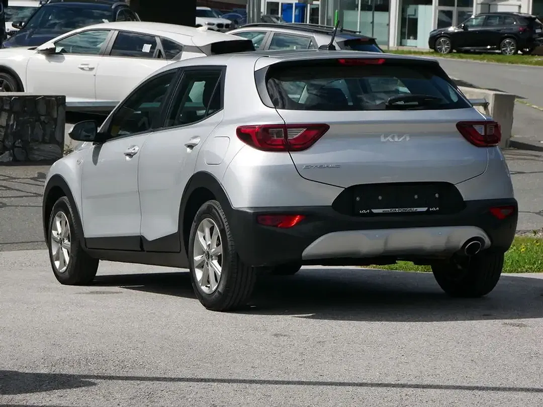 Kia Stonic 1.2 - Thumbnail 3