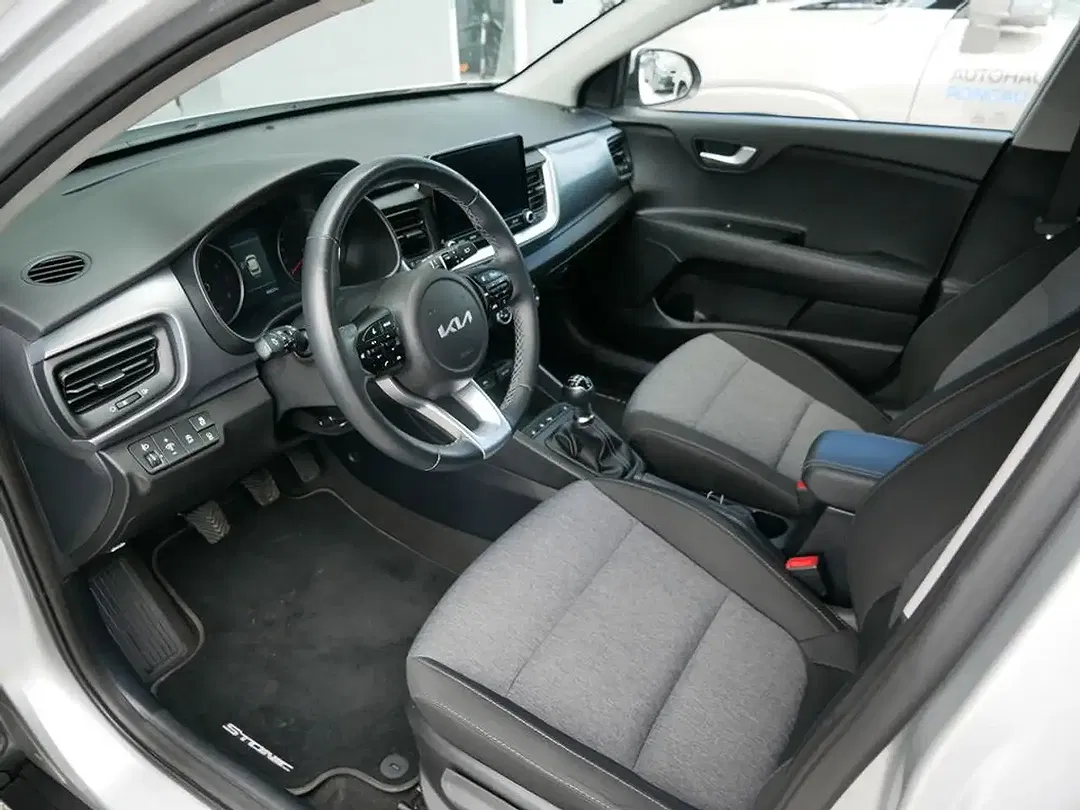 Kia Stonic 1.2 - Thumbnail 7