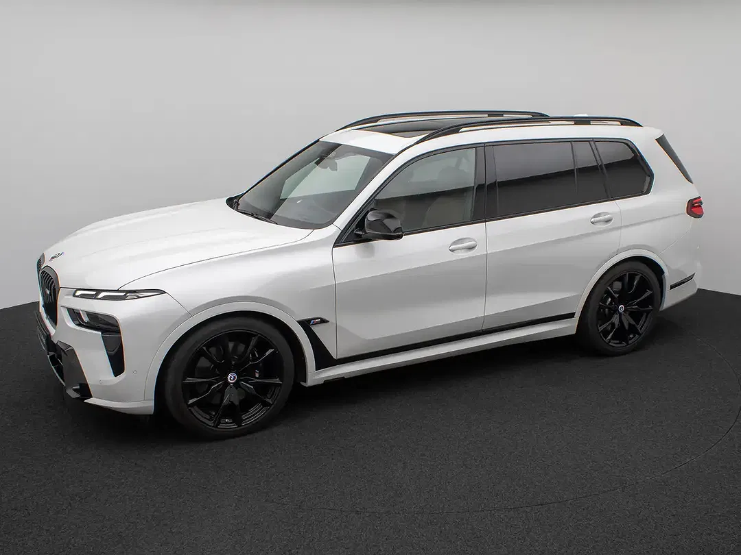 BMW X7 M Individual - Thumbnail 11