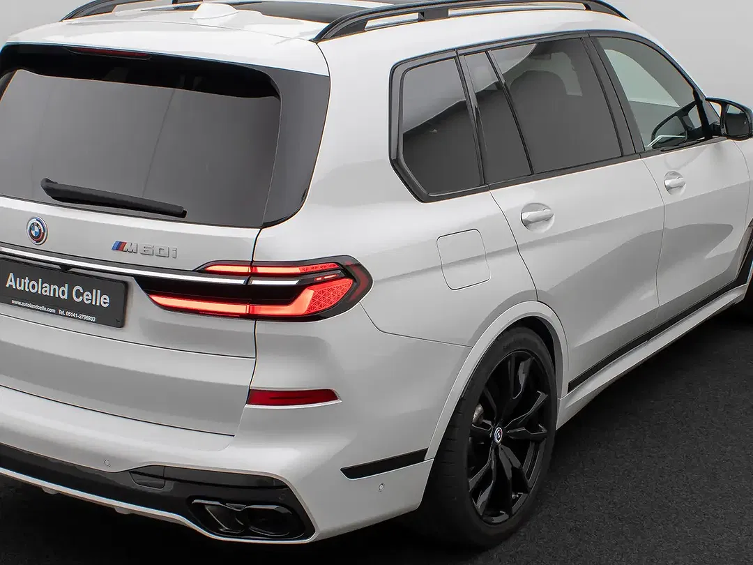 BMW X7 M Individual - Thumbnail 14