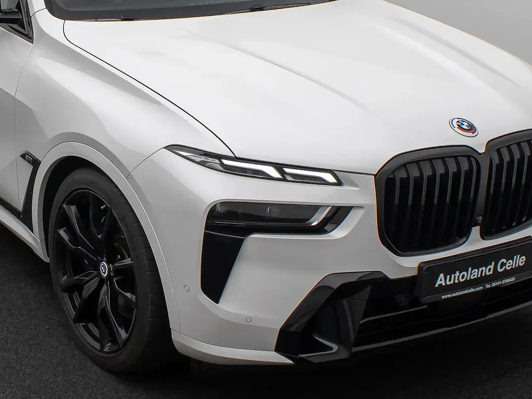 BMW X7 M Individual - Thumbnail 16