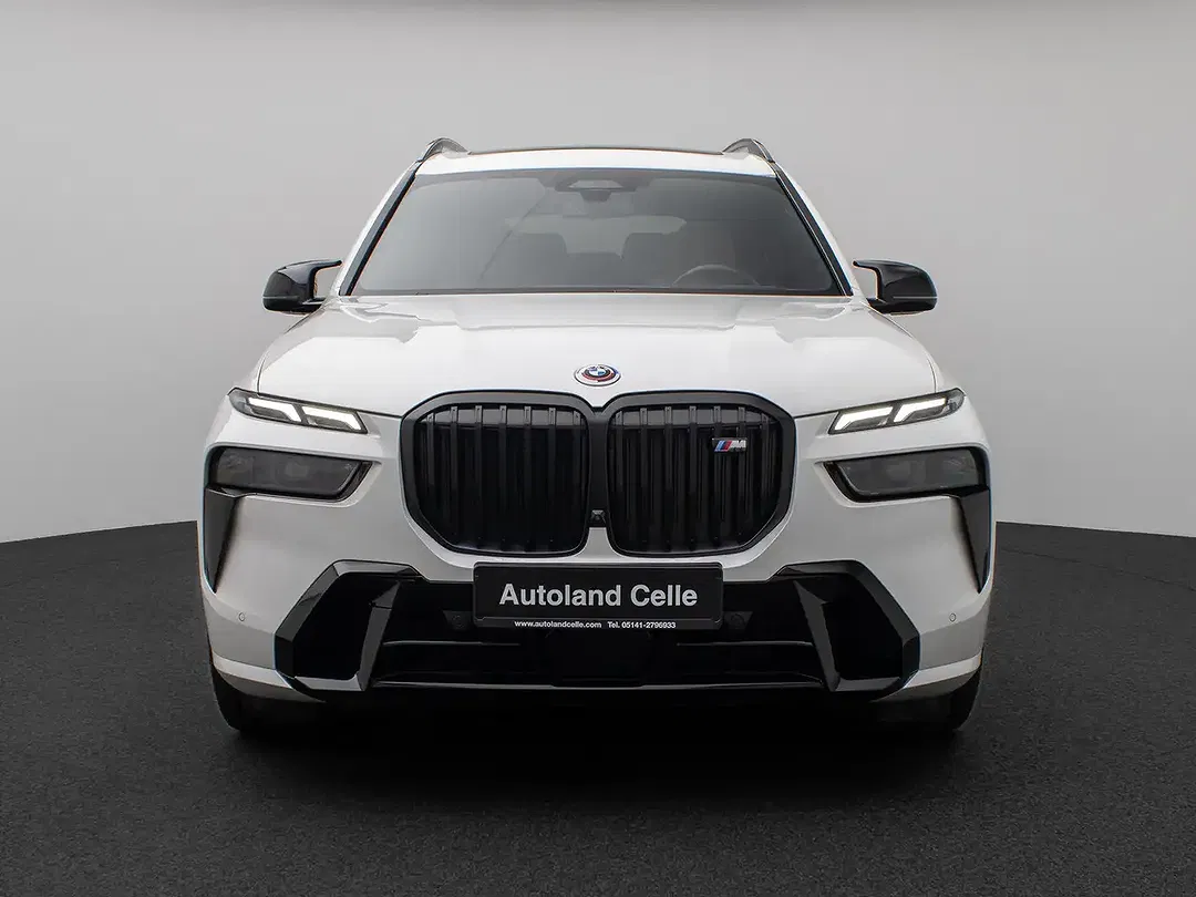 BMW X7 M Individual - foto 1