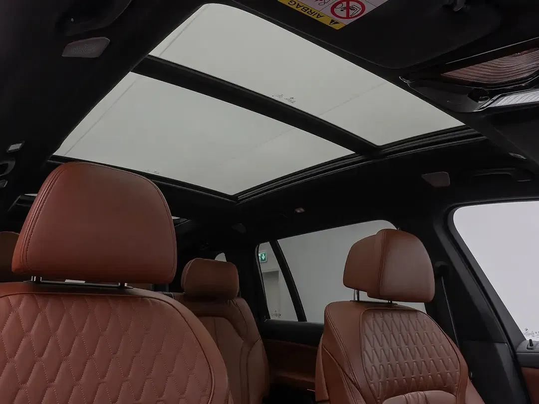 BMW X7 M Individual - Thumbnail 31