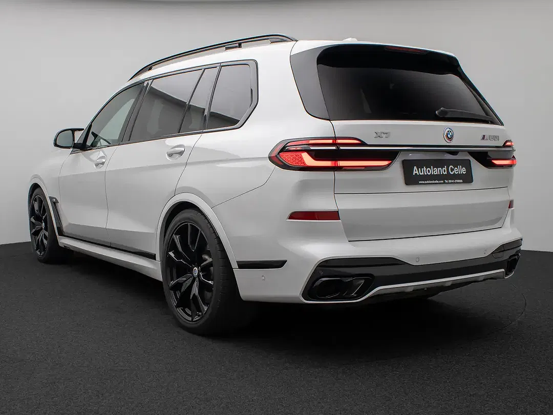 BMW X7 M Individual - Thumbnail 8