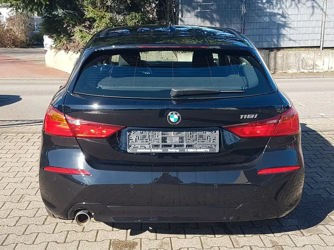 BMW 118 Advantage - Thumbnail 4