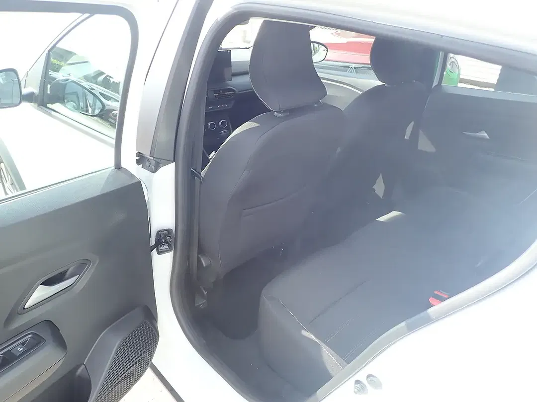 Dacia Sandero TCe Stepway Expression - Thumbnail 7