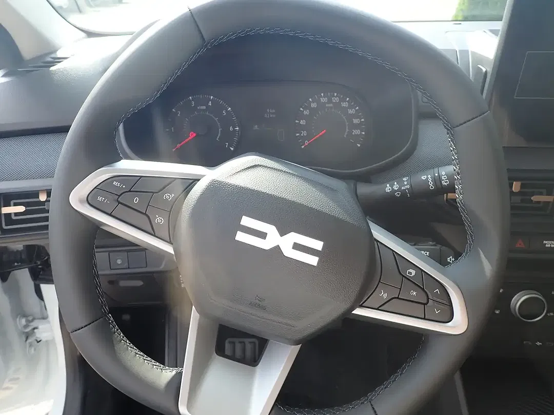 Dacia Sandero TCe Stepway Expression - Thumbnail 9