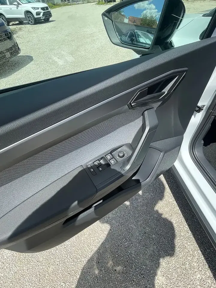 SEAT Arona 1.0 TSI FR Black Edition - Thumbnail 11