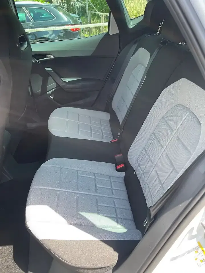 SEAT Arona 1.0 TSI FR Black Edition - Thumbnail 18