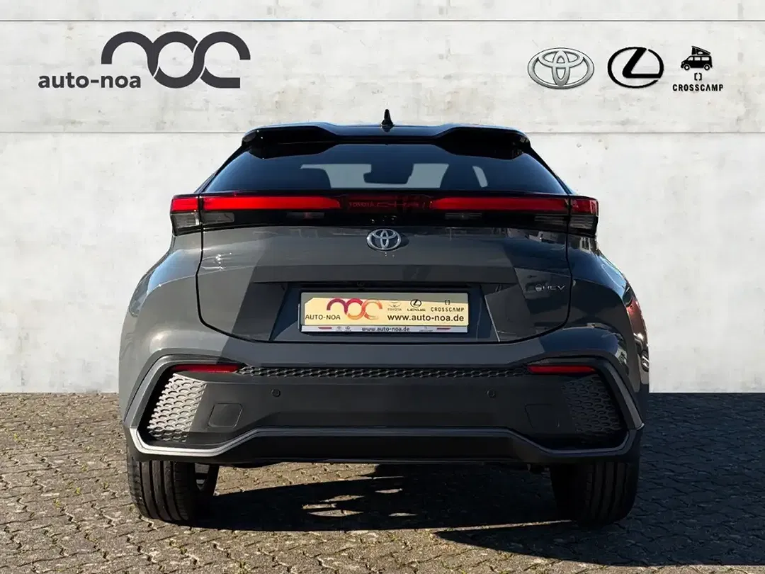 Toyota C-HR Hybrid Team Deutschland - Thumbnail 5