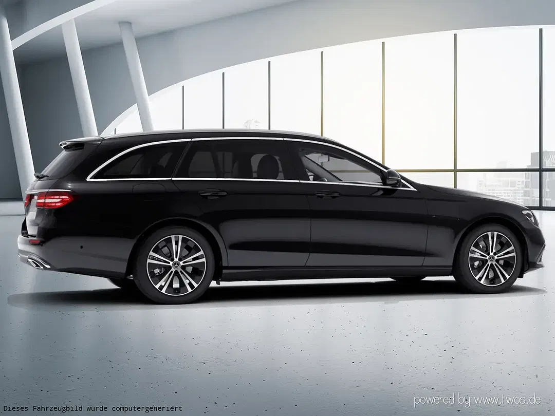 Mercedes-Benz E 400 4MATIC - Thumbnail 11