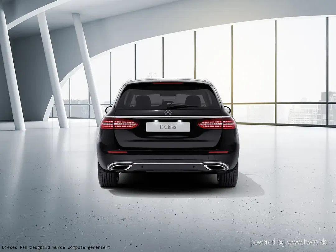 Mercedes-Benz E 400 4MATIC - Thumbnail 4