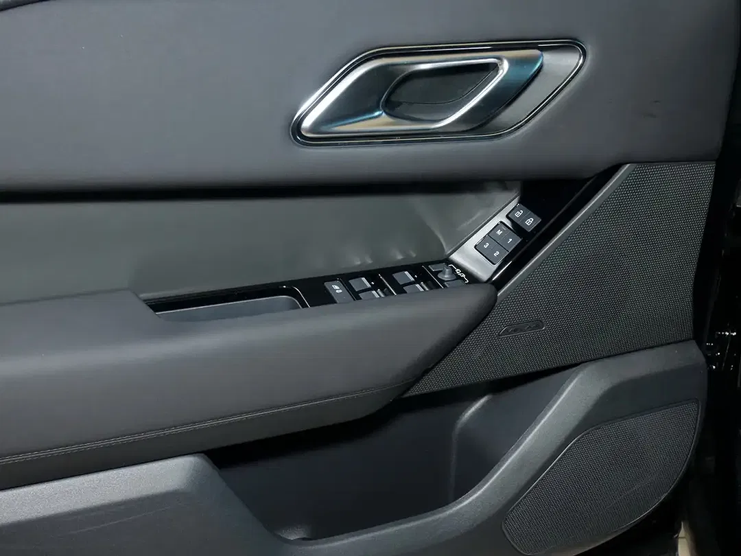 Land Rover Range Rover Velar D200 S - Thumbnail 11