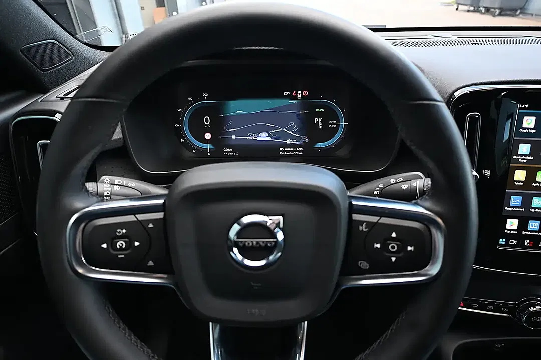 Volvo C40 Recharge Ultimate - Thumbnail 11