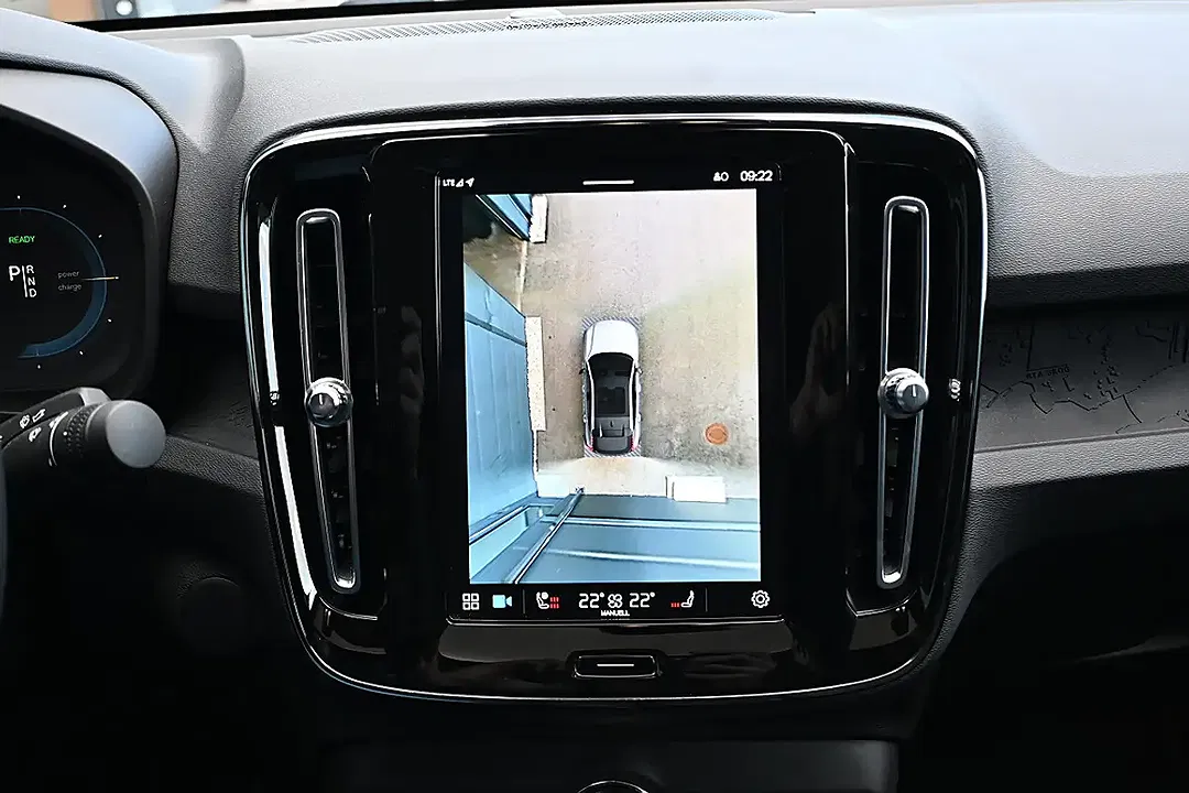 Volvo C40 Recharge Ultimate - Thumbnail 6