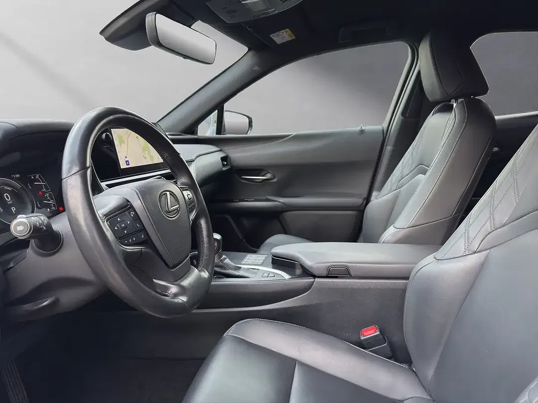 Lexus UX 250h F SPORT - Thumbnail 8
