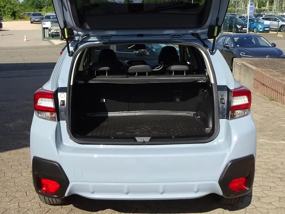 Subaru XV 2.0 Platinum - Thumbnail 9