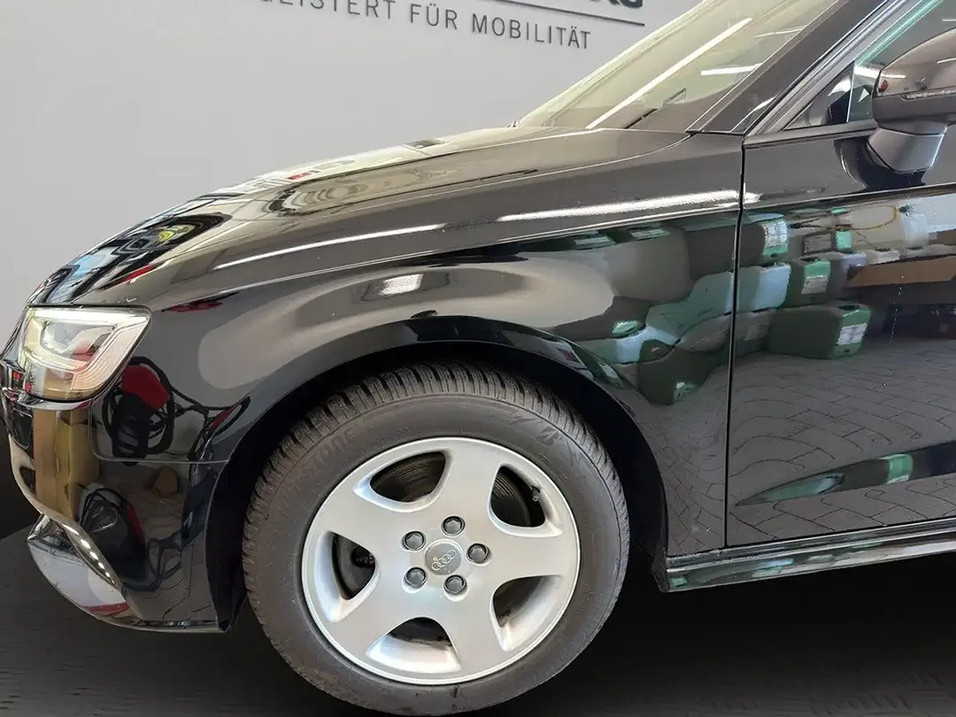 Audi A3 40 e-tron Sportback - Thumbnail 3