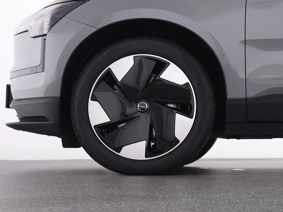 Volvo EX30 EV Plus - Thumbnail 20