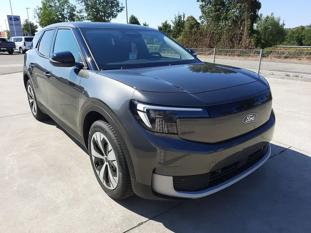 Ford Explorer Style - foto 2