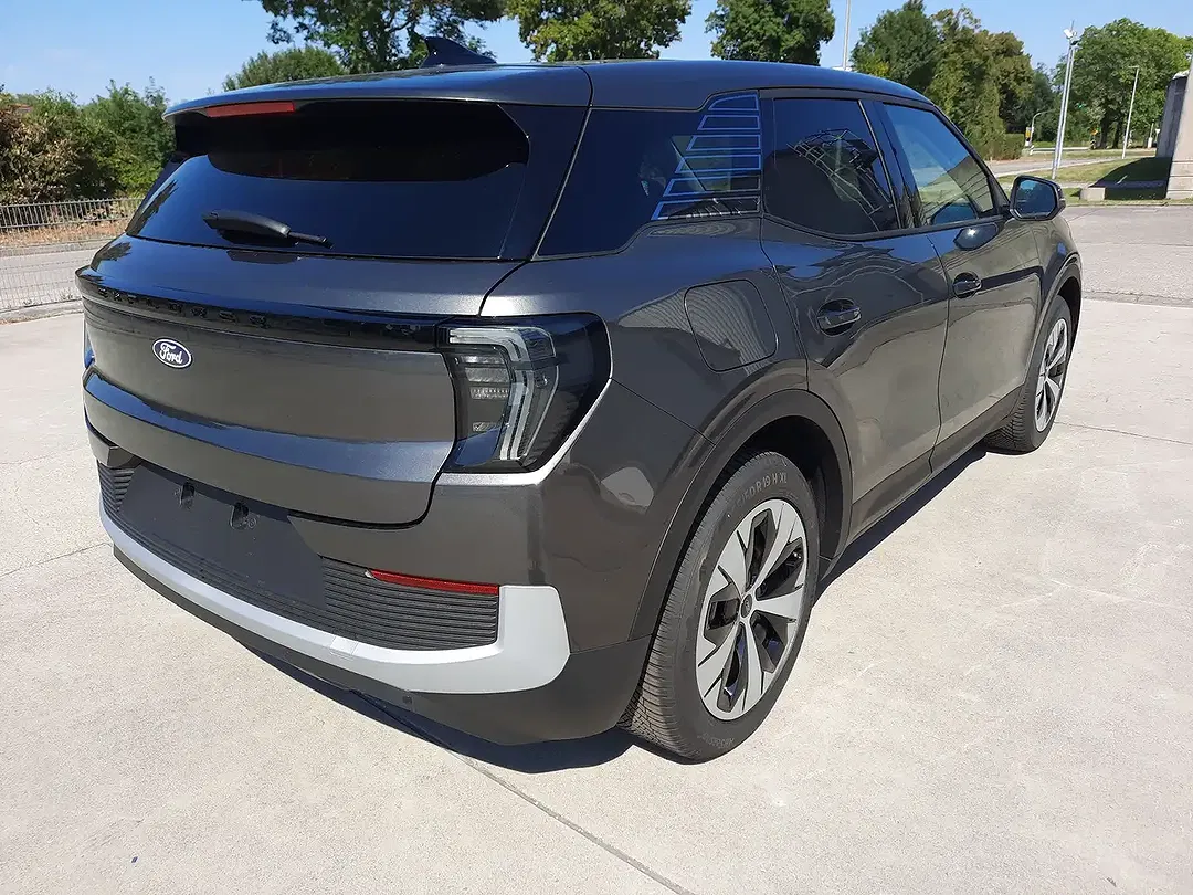 Ford Explorer Style - Thumbnail 3