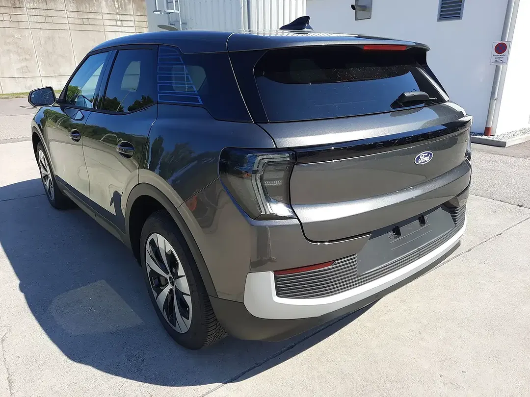 Ford Explorer Style - Thumbnail 4